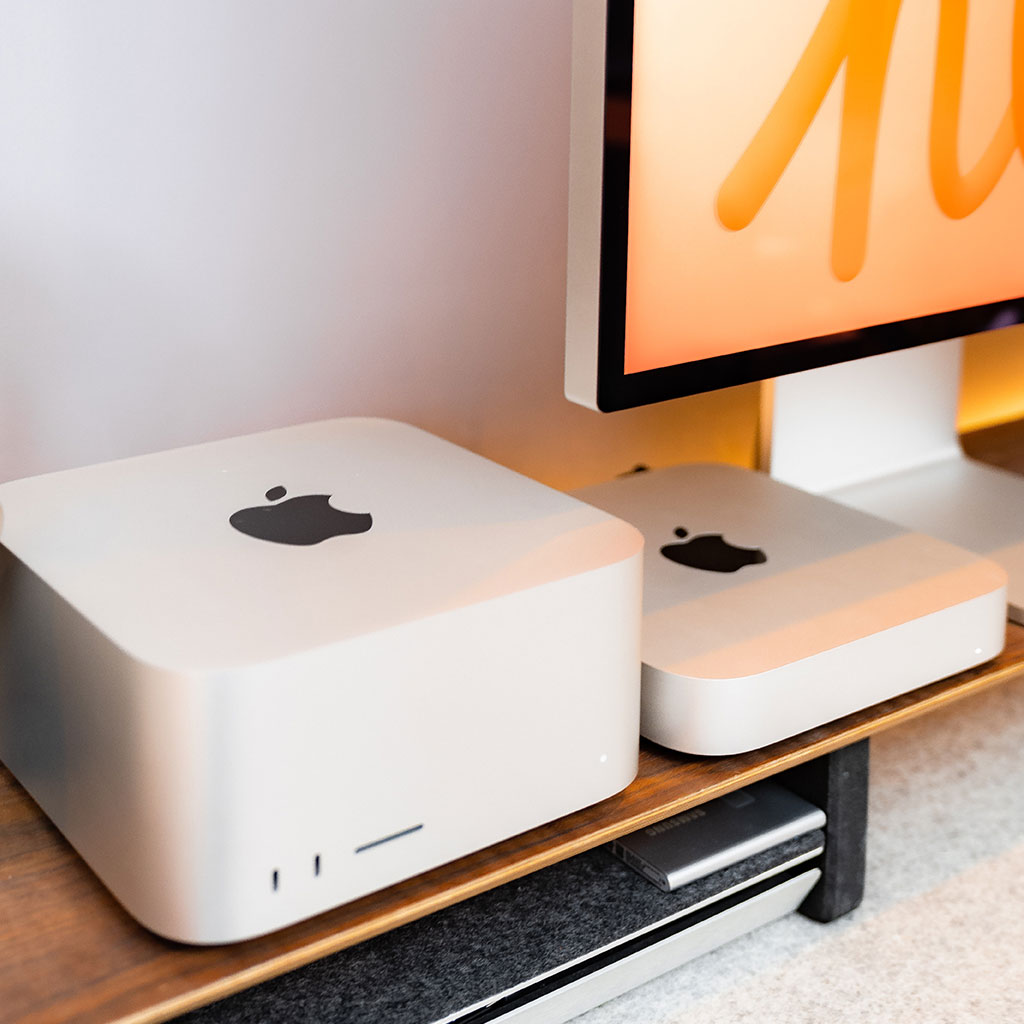 iMac mini - デスクトップパソコン