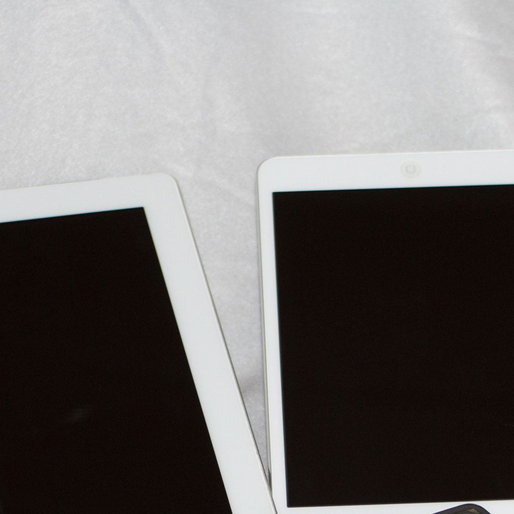 How many Generations of iPads are there?