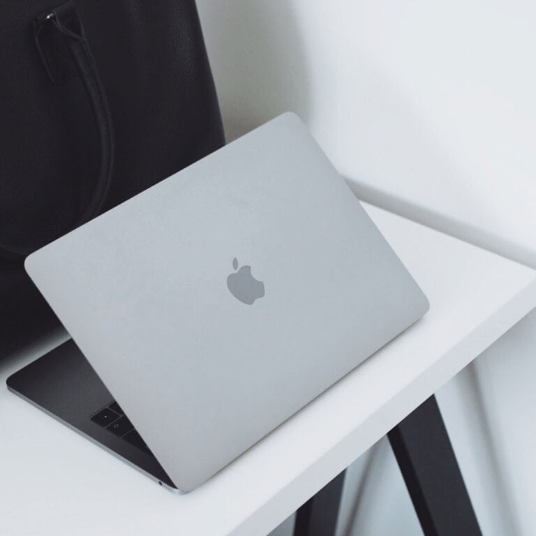 How to use MacBook Air OurDeal.co.uk