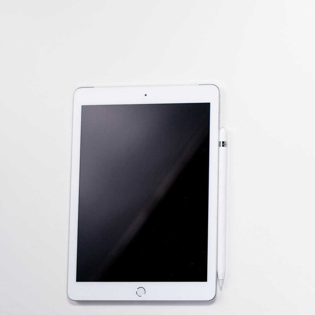 Is iPad Air 2 still supported 