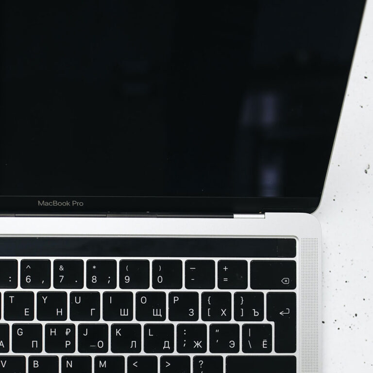 Why does my MacBook keep shutting down OurDeal.co.uk