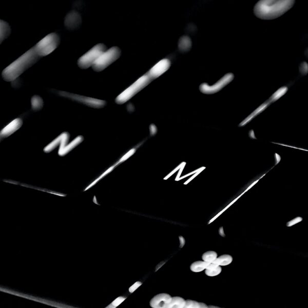 how to remove an email account from macbook air
