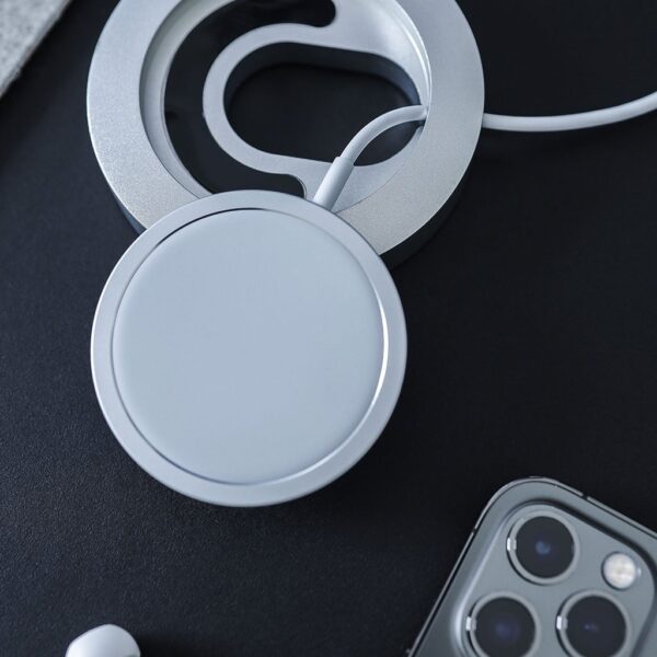 Does Magsafe work on iPad? OurDeal.co.uk