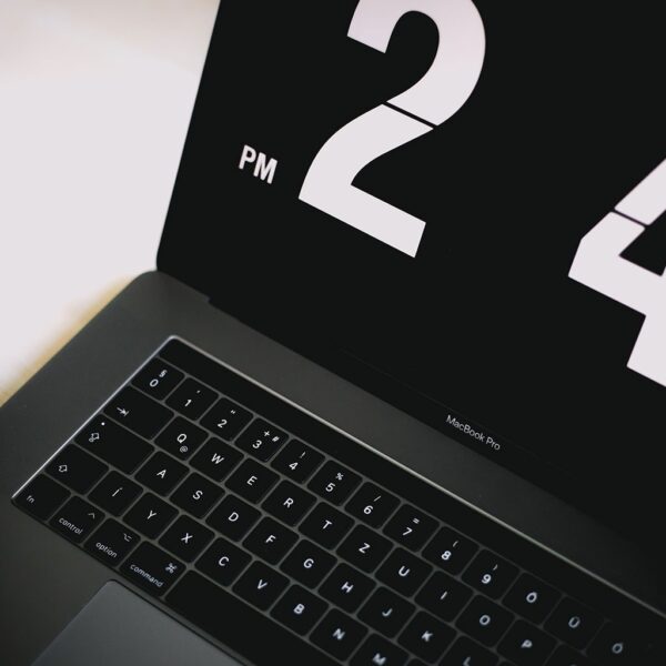 How to update time on MacBook? OurDeal.co.uk