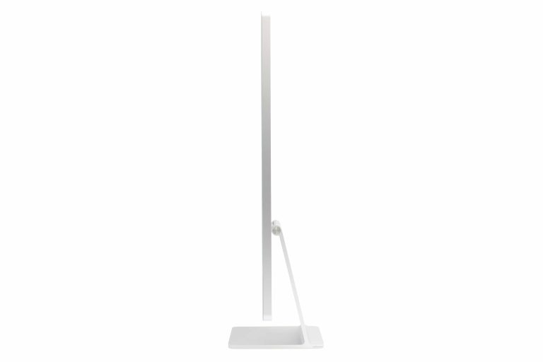 iMac 24" 2021 Apple M1 3.2GHz 8 cores CPU 8 cores GPU 8GB 256GB SSD Silver, second product view